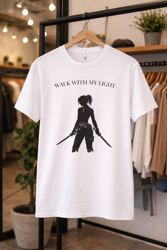 T-shirt blanc graphique – WALK WITH MY LIGHT