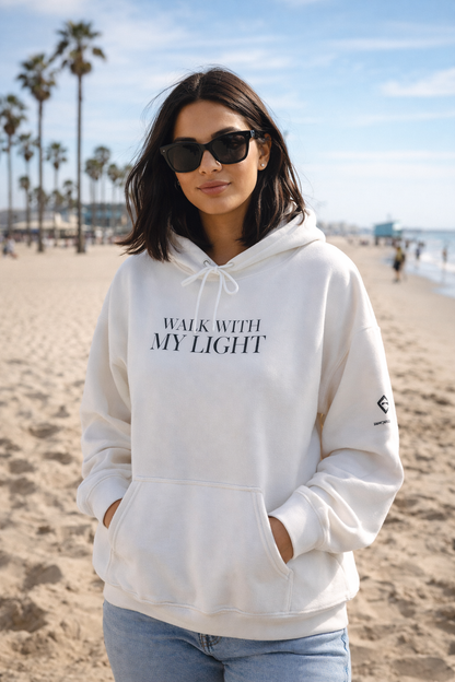 Sweat à capuche blanc – WALK WITH MY LIGHT